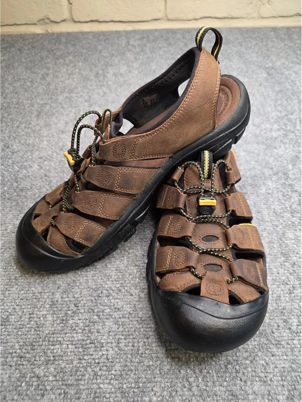 KEEN Newport Men's 13 Leather Hiking Sandals Bison Brown Closed Toe Trail EUC